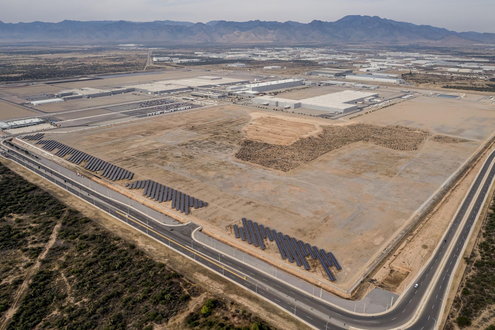 BMW invests $1.2 billion in Mexico to produce Neue Klasse