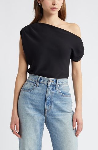 Asymmetrical one-shoulder shirt