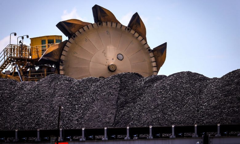 Beijing not likely to lift coal ban on Australia
