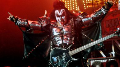 Gene Simmons talks about his pastime of painting