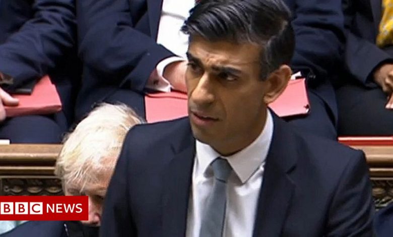 Budget 2021: Rishi Sunak unveils help for low paid, pubs and businesses