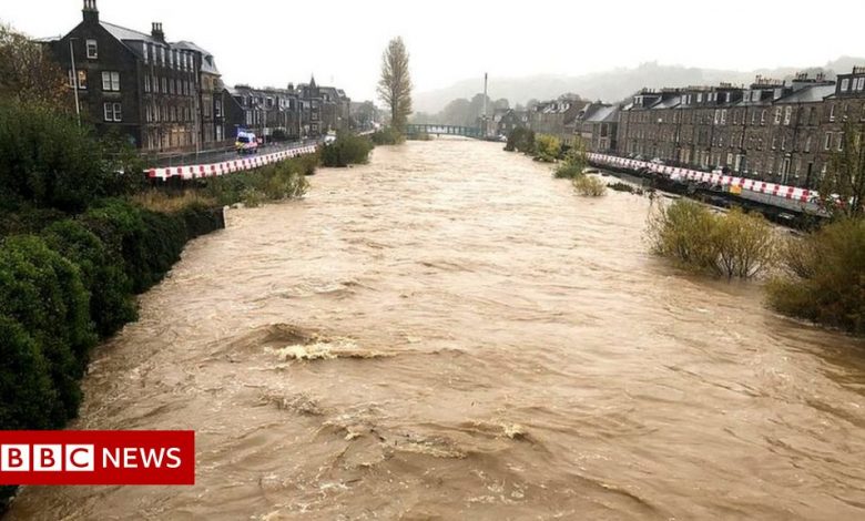 'Major incident' declared in Hawick as heavy downpours hit