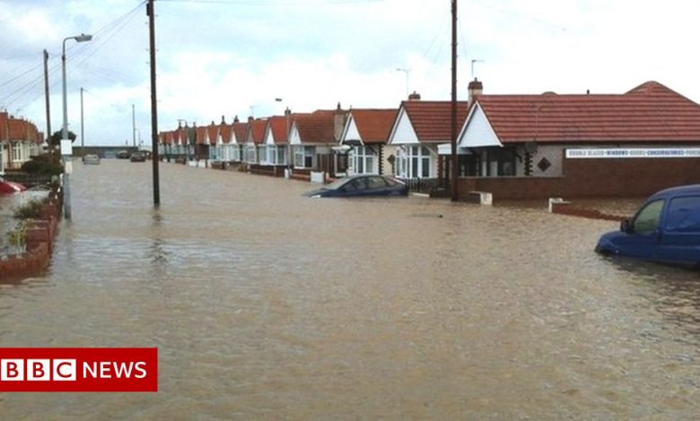 Climate change: Tough choices over flood-risk towns in Wales, says minister