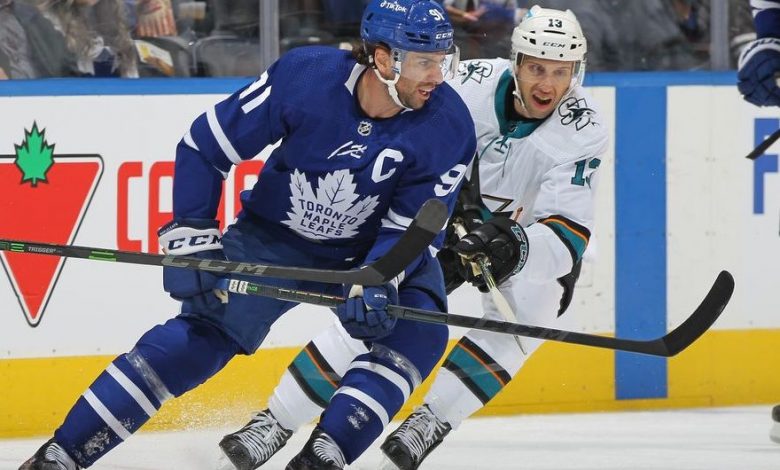 Maple Leafs put up little fight in loss to Sharks