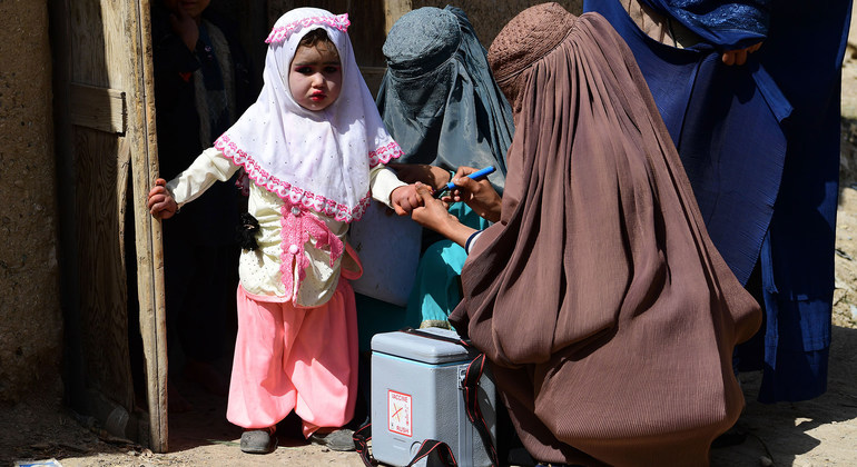 Taliban backs WHO polio vaccination campaign across Afghanistan next month |