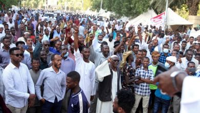 Sudan government officials detained, phones down in possible coup