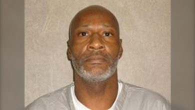 U.S. Supreme Court lifts stays on Okla. lethal injections