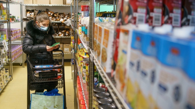 Canadian food banks facing surge in demand