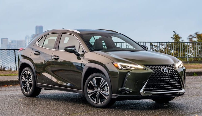 2022 Lexus UX Review | Stylish but undersized and underpowered