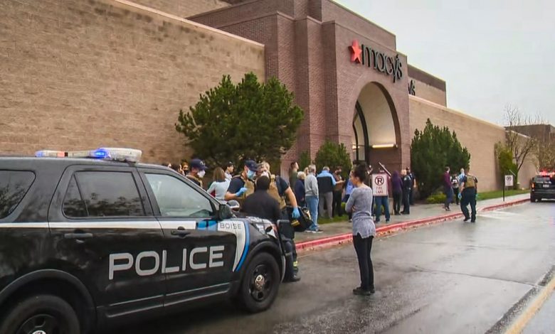 2 killed, police officer among 5 injured in Idaho mall shooting