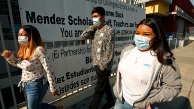 In L.A., drop in Latino students' grades reflects fallout from pandemic