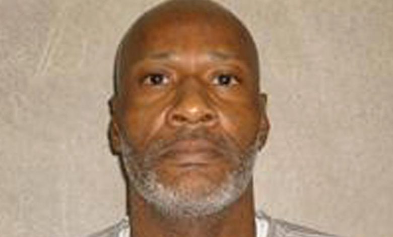 John Grant: Oklahoma puts first inmate to death since 2015, but witness reports he convulsed and vomited during execution