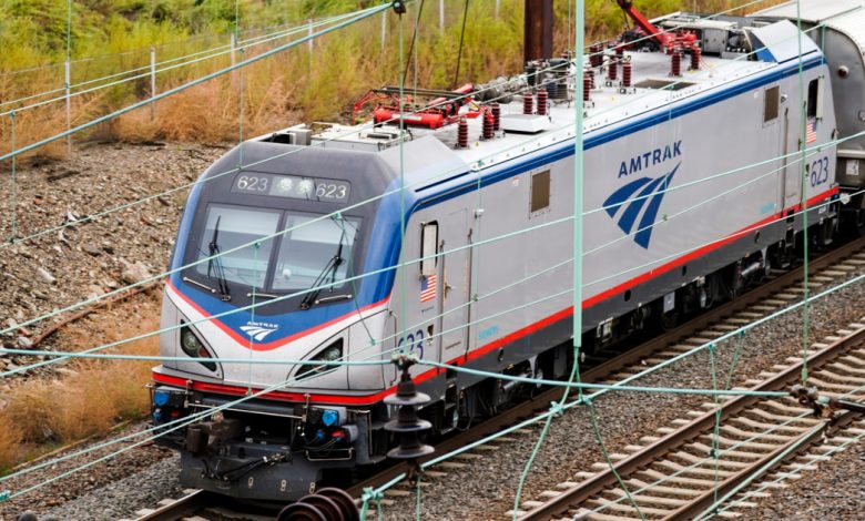 3 people killed, 1 injured when Amtrak train collides with vehicle in South Carolina