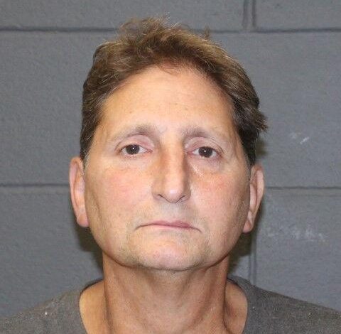 Man arrested for spitting, yelling racial slurs when asked to fix mask at Southington package store | Connecticut News
