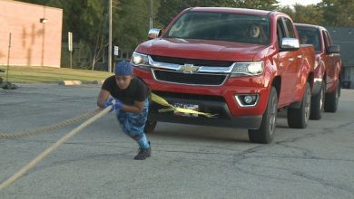 Topeka 10-year-old weightlifter pulls two pickup trucks