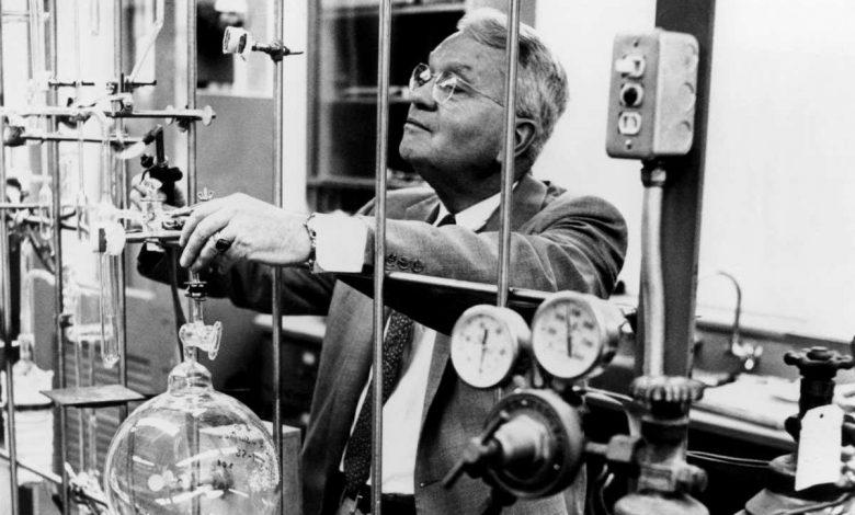 Origin of life: Glass flask was catalyst in famous Miller-Urey experiment