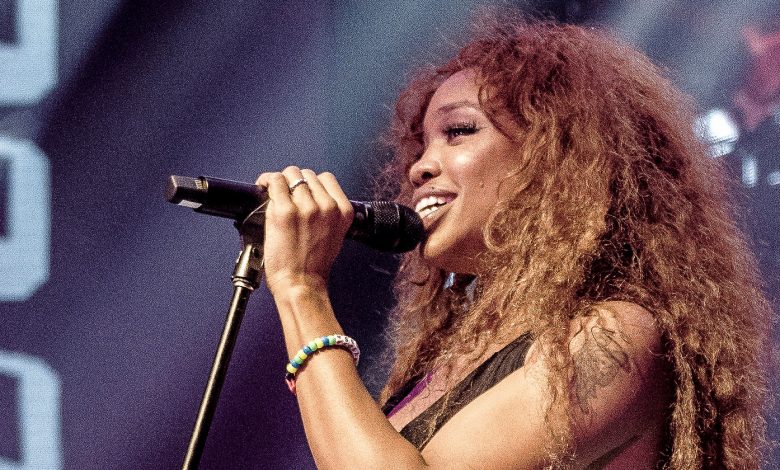 Singer SZA and a Photographer Feud Over Image Rights and Payment