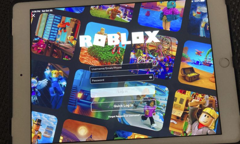 Roblox is still down after outage but the video game platform says it has a fix : NPR