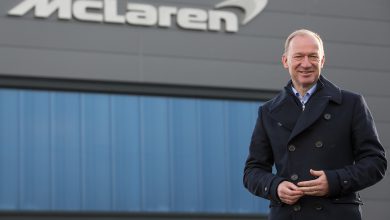 CEO of McLaren's supercar division steps down