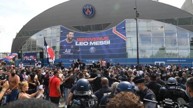 Messi Mania in Paris as PSG Unveils Soccer Superstar: When Will He Make His French Debut? : SOCCER : Sports World News