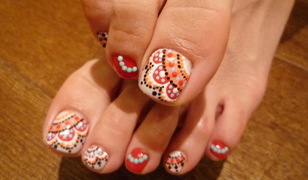 Festival Nails Designs For The Toe To Flaunt At Diwali