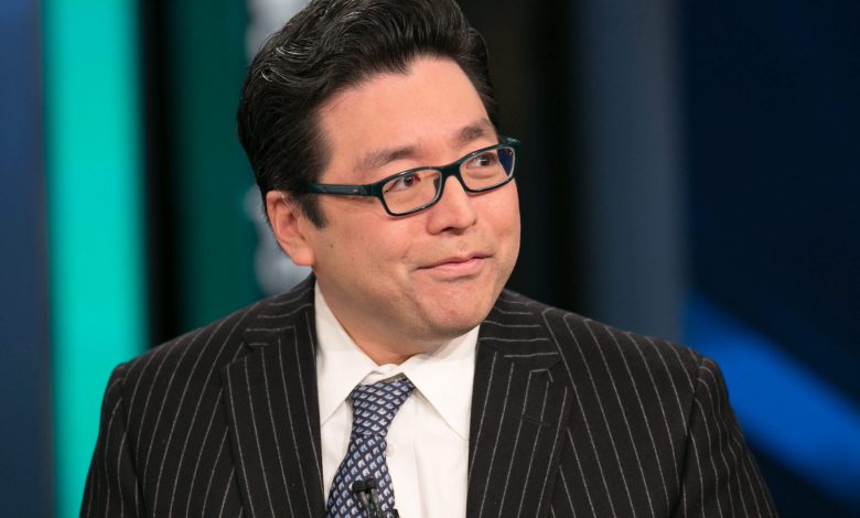 Fundstrat's Tom Lee predicts S&P 500 rising to 5,000 next year in first look at 2022