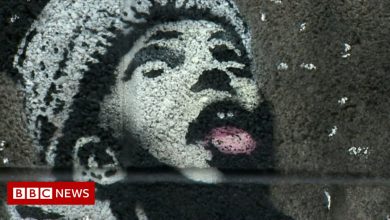 Port Talbot Banksy: Season's Greetings mural 'leaving Wales for England'