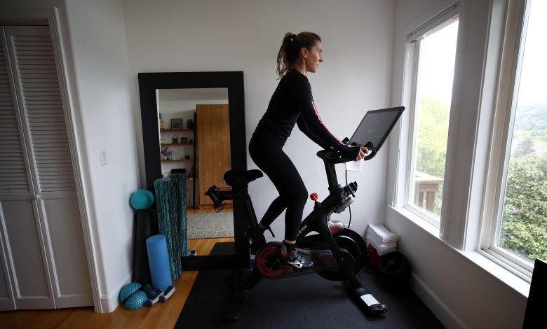 Peloton shares collapse, momentum for its at-home fitness equipment slows