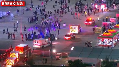 8 dead, hundreds hurt as Travis Scott's Astroworld Festival turns into mass casualty incident Friday night