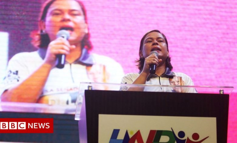 Sara Duterte: Daughter of Philippines leader runs for vice-president