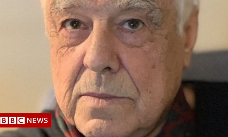 Sir Richard Sutton: Millionaire dies in 'fierce' stabbing