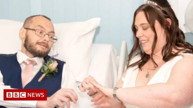 Hertfordshire couple marry on Lister Hospital cancer ward