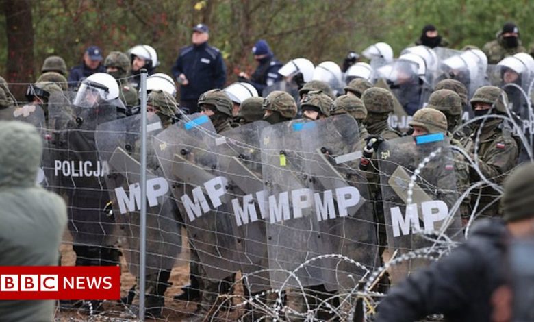 Poland fears major breach by migrants on Belarus border
