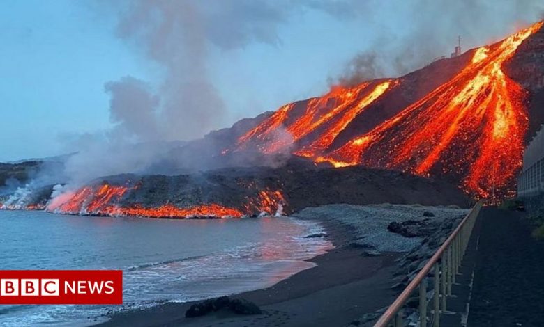 La Palma: Second lava stream reaches ocean