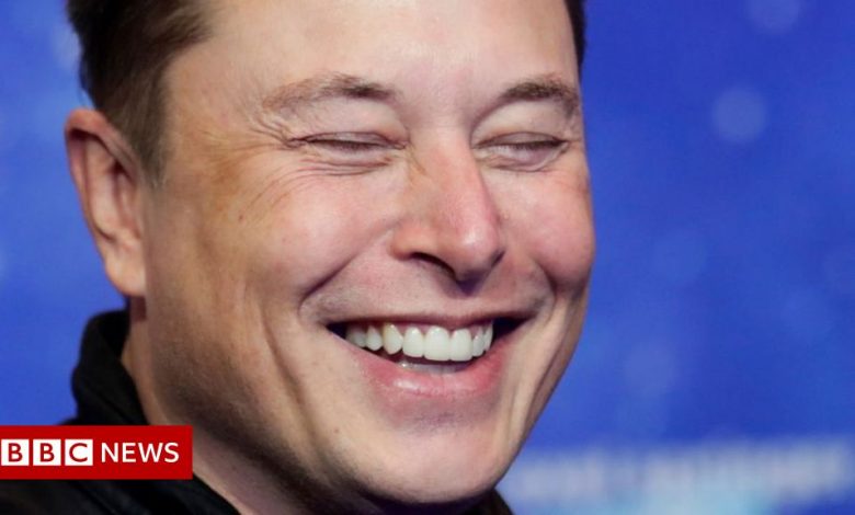 Elon Musk: Tesla boss sells $1.1bn of shares in carmaker