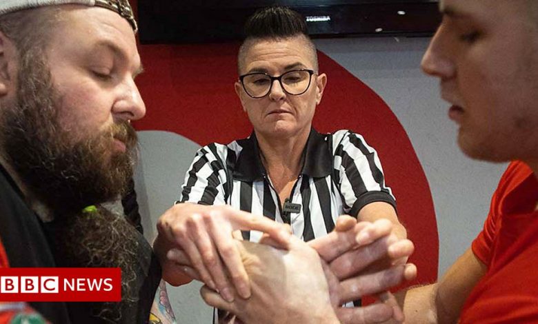 Arm wrestling: Pontypridd woman is 'UK's first female referee'