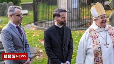 Gay couple receive landmark Church in Wales blessing