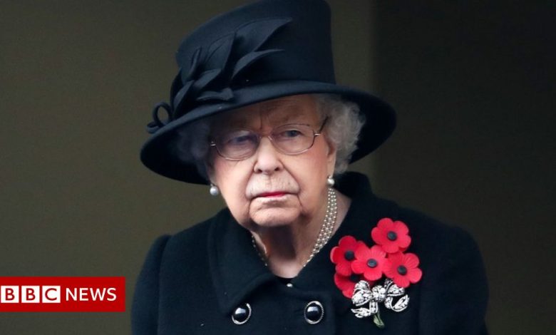 Remembrance Sunday: Queen to attend Cenotaph service