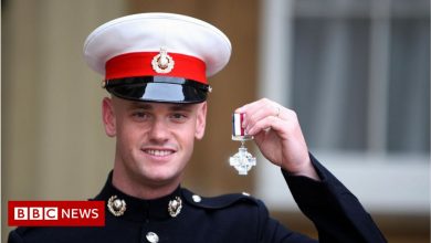 Barnstaple Royal Marine sells medals to help her children