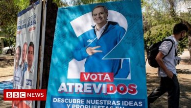 Chilean voters go to the polls amid deep divisions