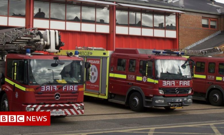 Bexleyheath: Two women and two children died in the fire