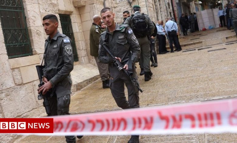 Jerusalem shooting: Gunman kills one and injures three in Old City