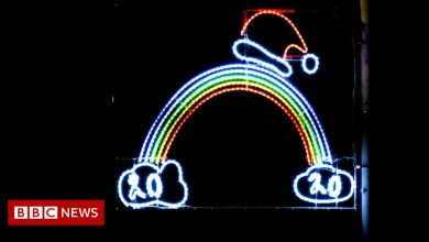 'Brilliant' Christmas lights in Newburgh return with a Covid variation