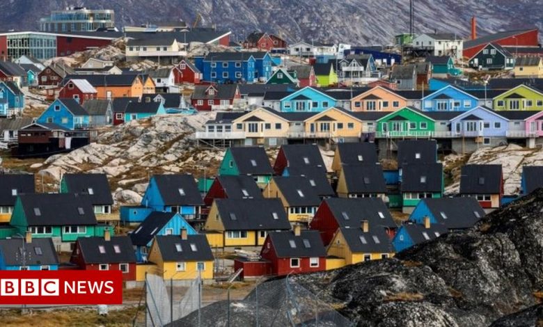 Greenland's Inuits asks Denmark for compensation for failed social experiment