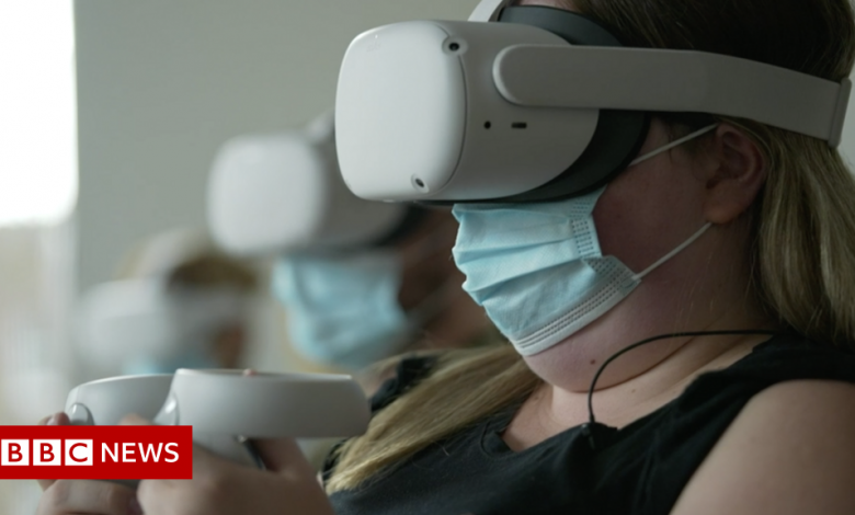 VR helps parents visualize the child's surgery