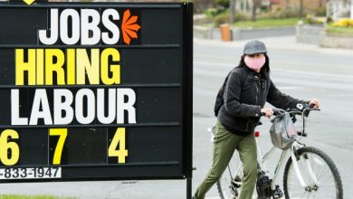 Coronavirus: Canadians cite many reasons for quitting jobs