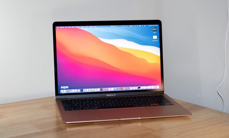 MacBook Air M1 Black Friday 2021 Deal: Get This Mac For Just $849