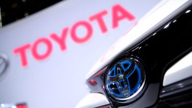 Toyota skips zero-emissions pledge, says world's not ready
