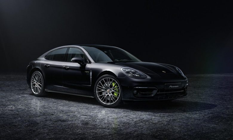 2022 Porsche Panamera Platinum Edition adds some pizzazz to entry-level models