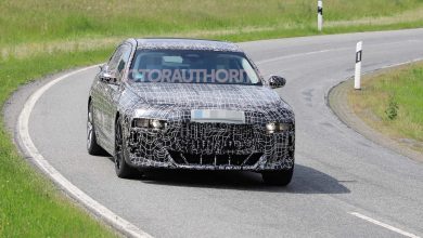 Porsche 911 hybrid, self-driving BMW 7-Series, Kia EV9: Today's Car News